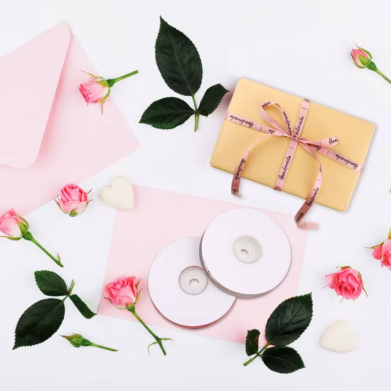 Rubans personnalisés en gros personnalisés de 20 mm Ruban de satin imprimé en polyester coloré simple face avec logo imprimé en feuille d'or